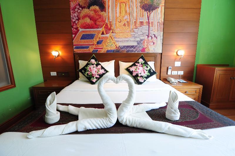 Hotel Baan Sukhumvit Soi 18 Bangkok Exterior foto